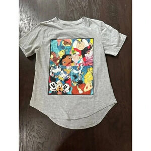 Disney 100 size medium 7-9  b42‎